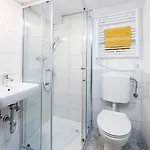 Codelli Deluxe Fresco Centre App With Balcony * Любляна