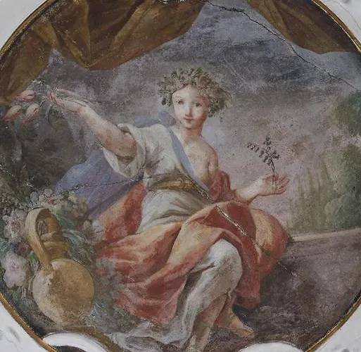 Codelli Deluxe Fresco Centre App With Balcony * リュブリャナ